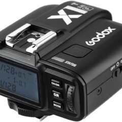 Godox X1T-F Trigger for Fuji Fujifilm Cameras TTL 1/8000s HSS 2.4G Wireless Transmitter 32 Channels